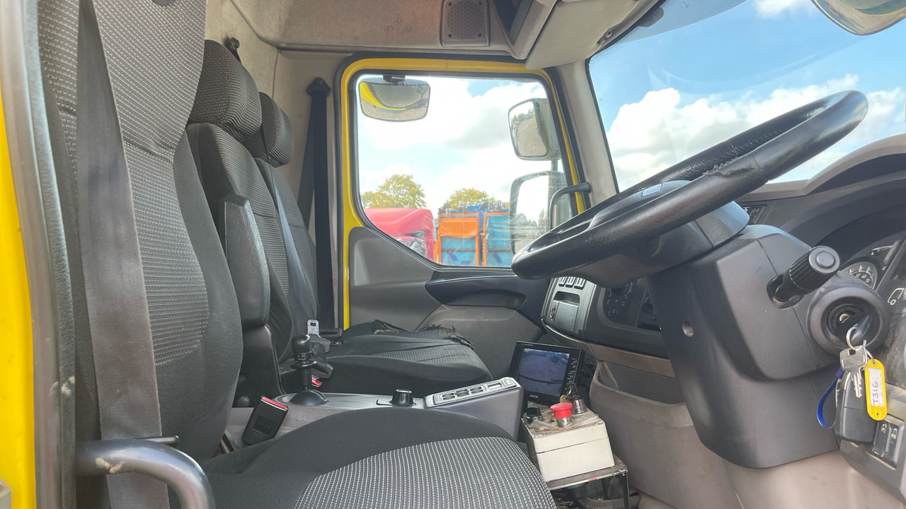 DAF LF 220 - شاحنة النفايات: صورة 5 DAF LF 220 - شاحنة النفايات: صورة 5