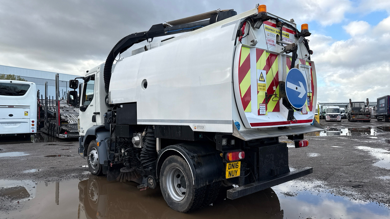 DAF LF 220 - سياره كنس شوارع: صورة 3 DAF LF 220 - سياره كنس شوارع: صورة 3