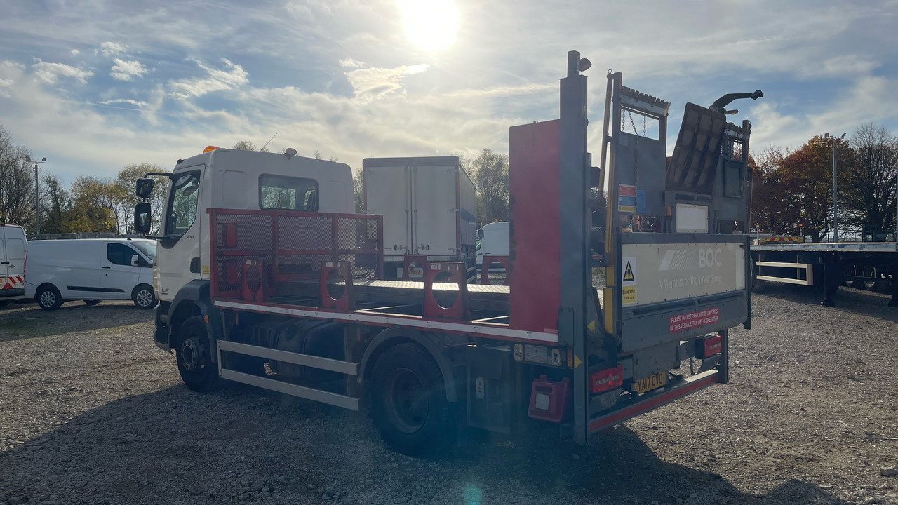 DAF LF 230 - شاحنات مسطحة: صورة 3 DAF LF 230 - شاحنات مسطحة: صورة 3