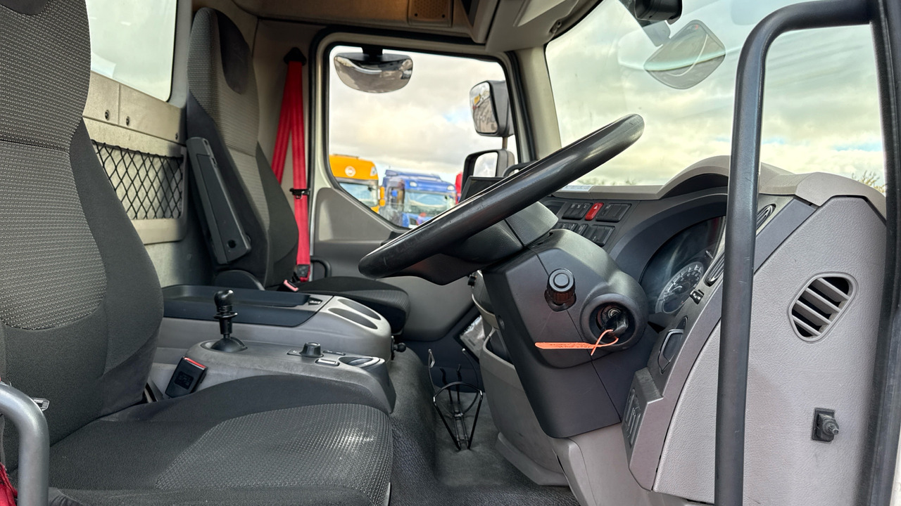DAF LF 230 - شاحنات مسطحة: صورة 5 DAF LF 230 - شاحنات مسطحة: صورة 5