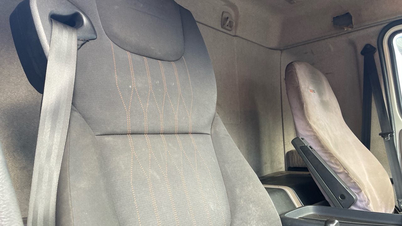 شاحنة الشفط DAF LF 260: صورة 8 شاحنة الشفط DAF LF 260: صورة 8