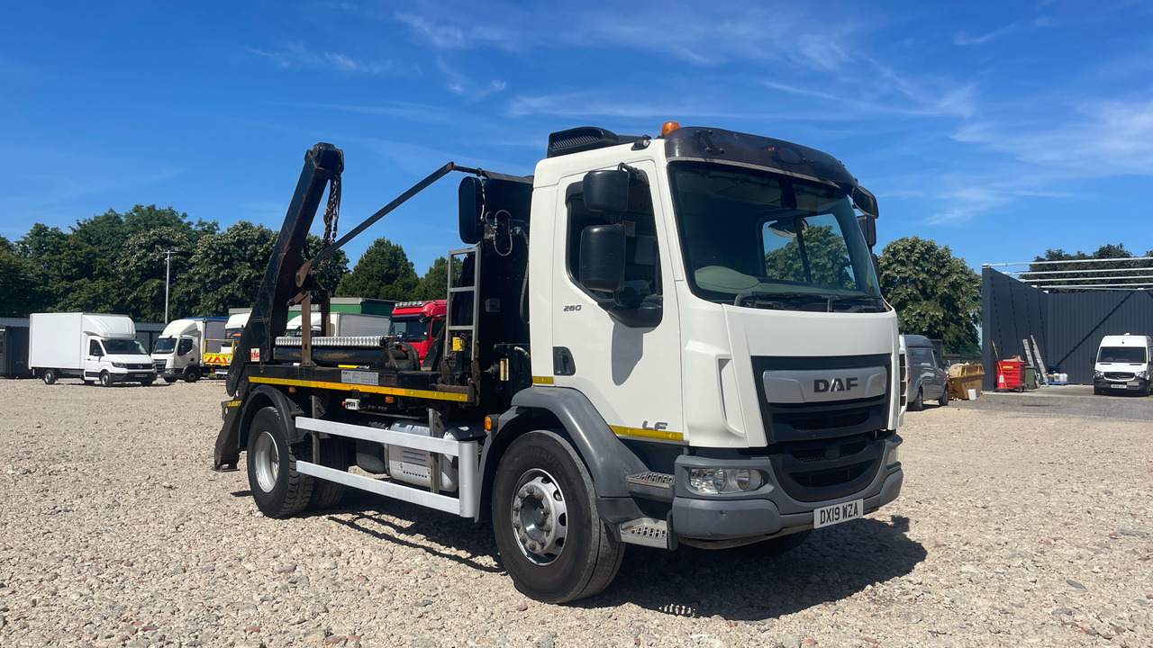 DAF LF 260 - شاحنة نقل المخلفات: صورة 1 DAF LF 260 - شاحنة نقل المخلفات: صورة 1