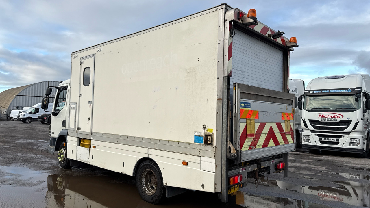 DAF LF 45.180 - شاحنة مقفلة, آلية المنفعة/ مركبة خاصة: صورة 3 DAF LF 45.180 - شاحنة مقفلة, آلية المنفعة/ مركبة خاصة: صورة 3