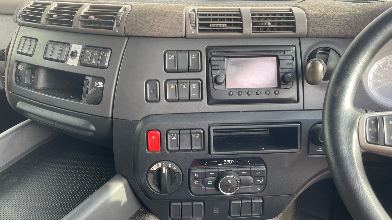 شاحنات مسطحة Daf CF 290: صورة 7