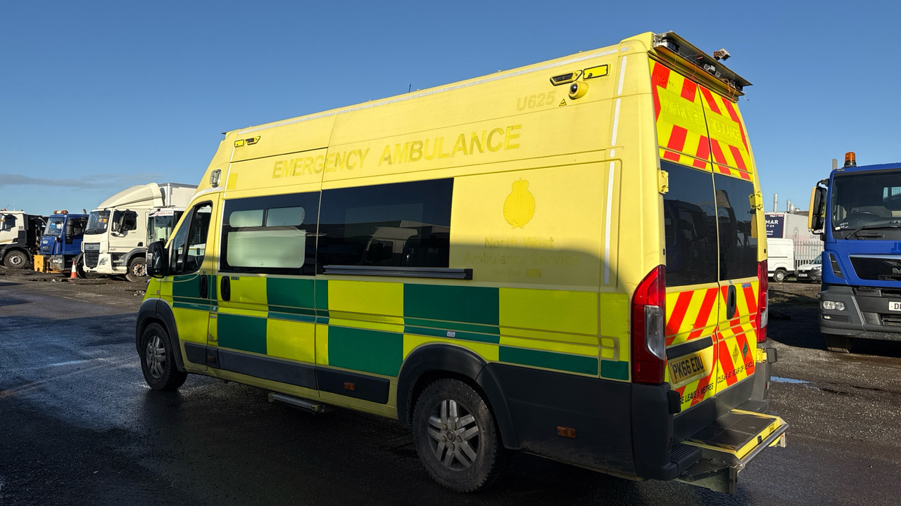 FIAT DUCATO 42 MULTIJET II - سيارة اسعاف: صورة 3 FIAT DUCATO 42 MULTIJET II - سيارة اسعاف: صورة 3