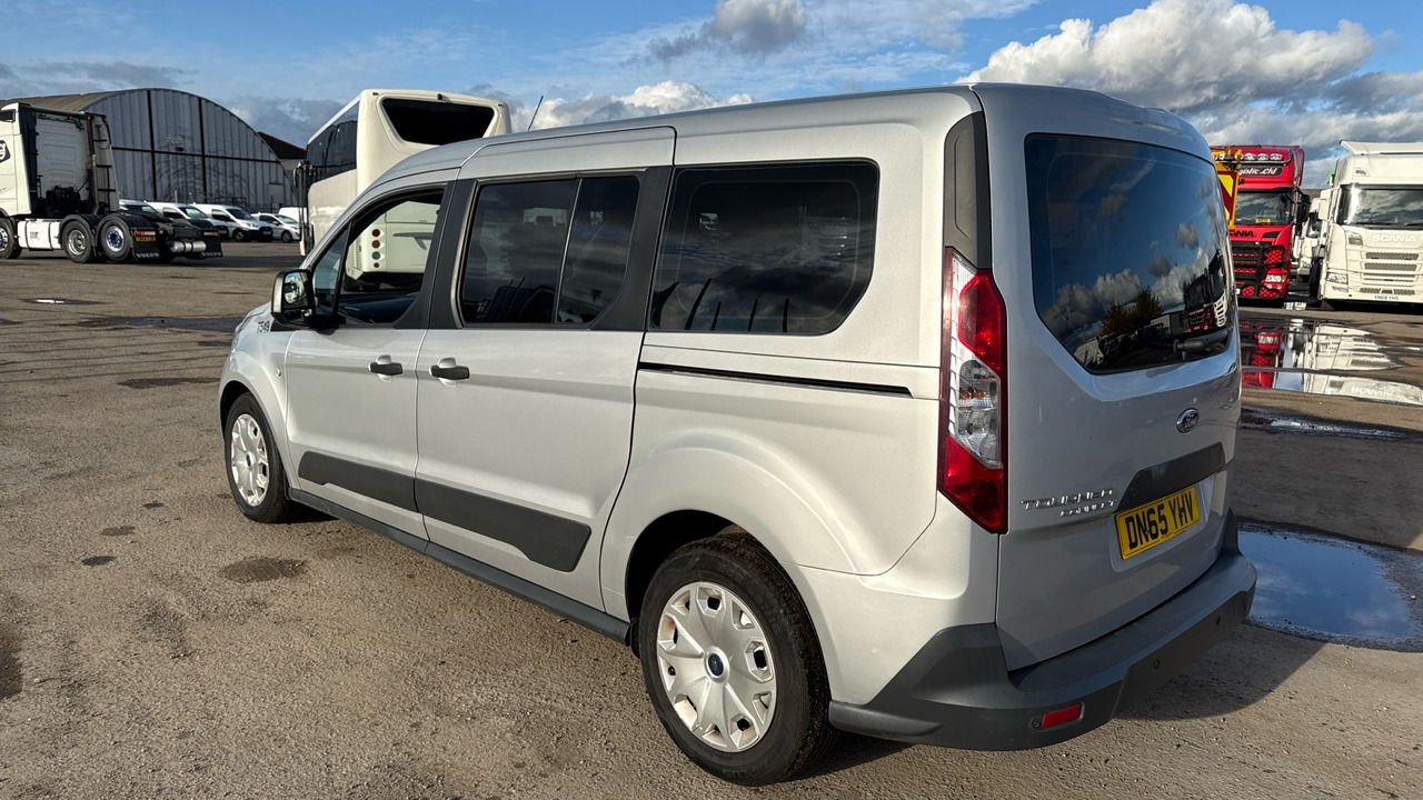 FORD GRAND TOURNEO CONNECT 1.5 TDCI - سيارة: صورة 3 FORD GRAND TOURNEO CONNECT 1.5 TDCI - سيارة: صورة 3