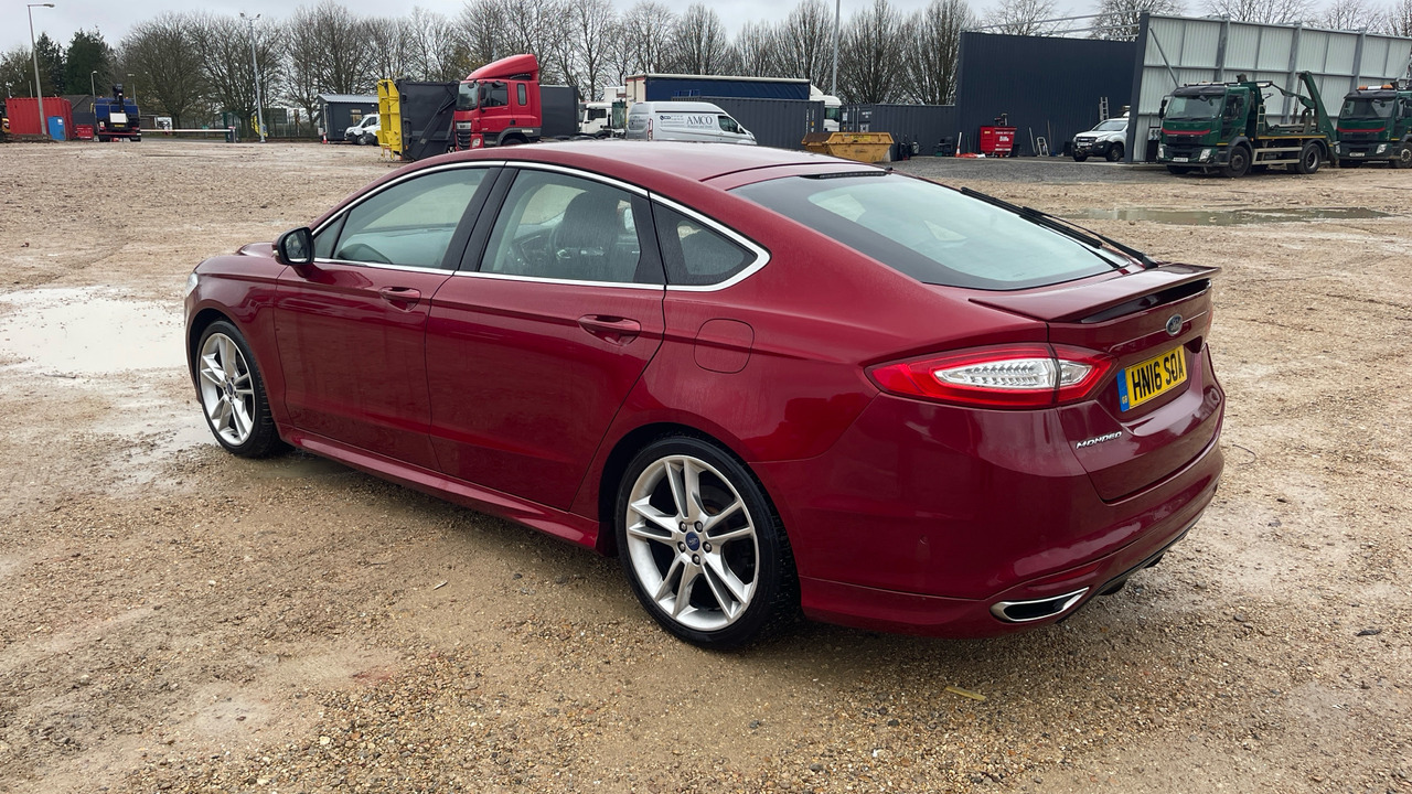 FORD MONDEO 2.0 TDCi 180PS - هاتشباك: صورة 3 FORD MONDEO 2.0 TDCi 180PS - هاتشباك: صورة 3
