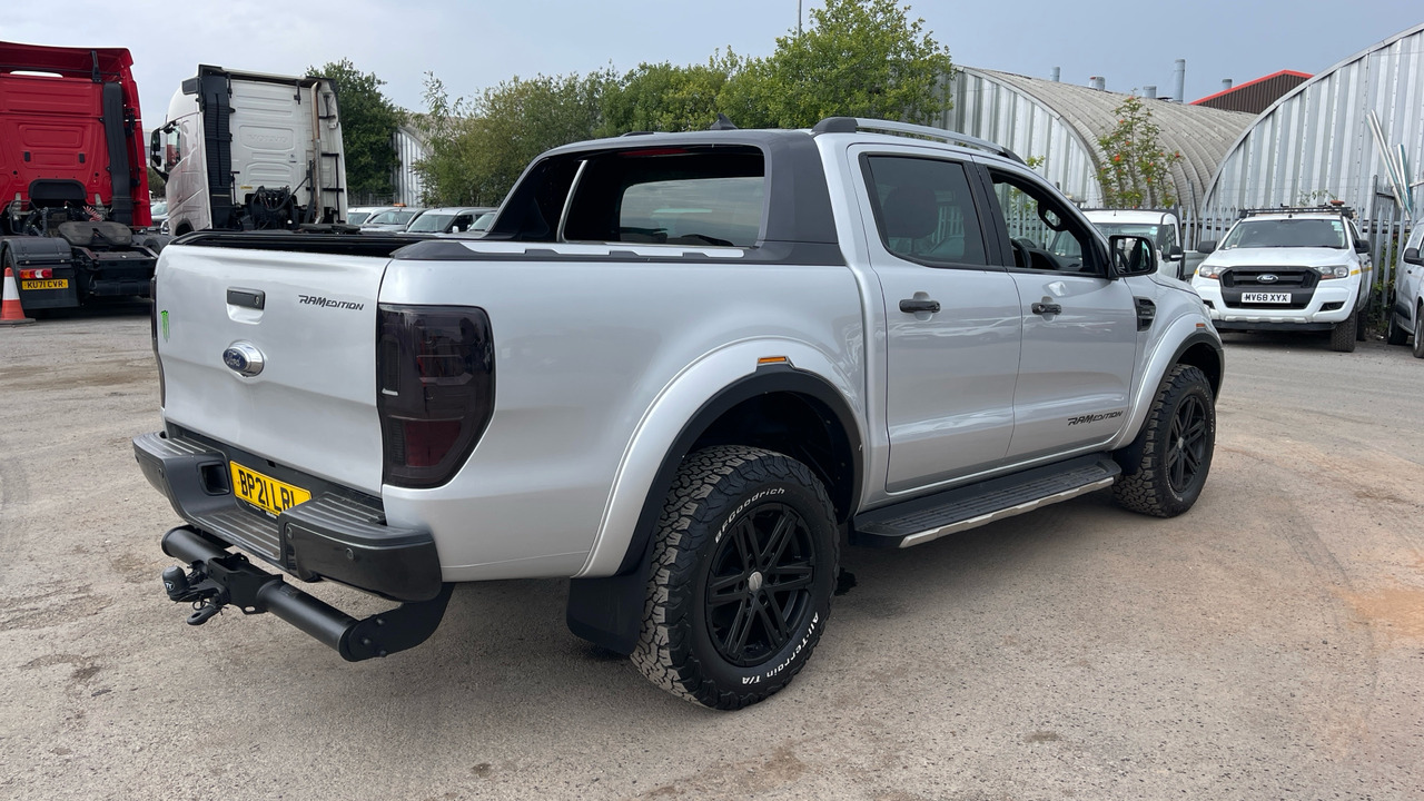 FORD RANGER 2.0 ECOBLUE WILDTRAK 213 - شاحنة البيك أب, الشاحنات الصغيرة كابينة مزدوجة: صورة 4 FORD RANGER 2.0 ECOBLUE WILDTRAK 213 - شاحنة البيك أب, الشاحنات الصغيرة كابينة مزدوجة: صورة 4