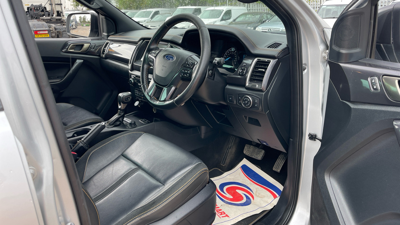 FORD RANGER 2.0 ECOBLUE WILDTRAK 213 - شاحنة البيك أب, الشاحنات الصغيرة كابينة مزدوجة: صورة 5 FORD RANGER 2.0 ECOBLUE WILDTRAK 213 - شاحنة البيك أب, الشاحنات الصغيرة كابينة مزدوجة: صورة 5