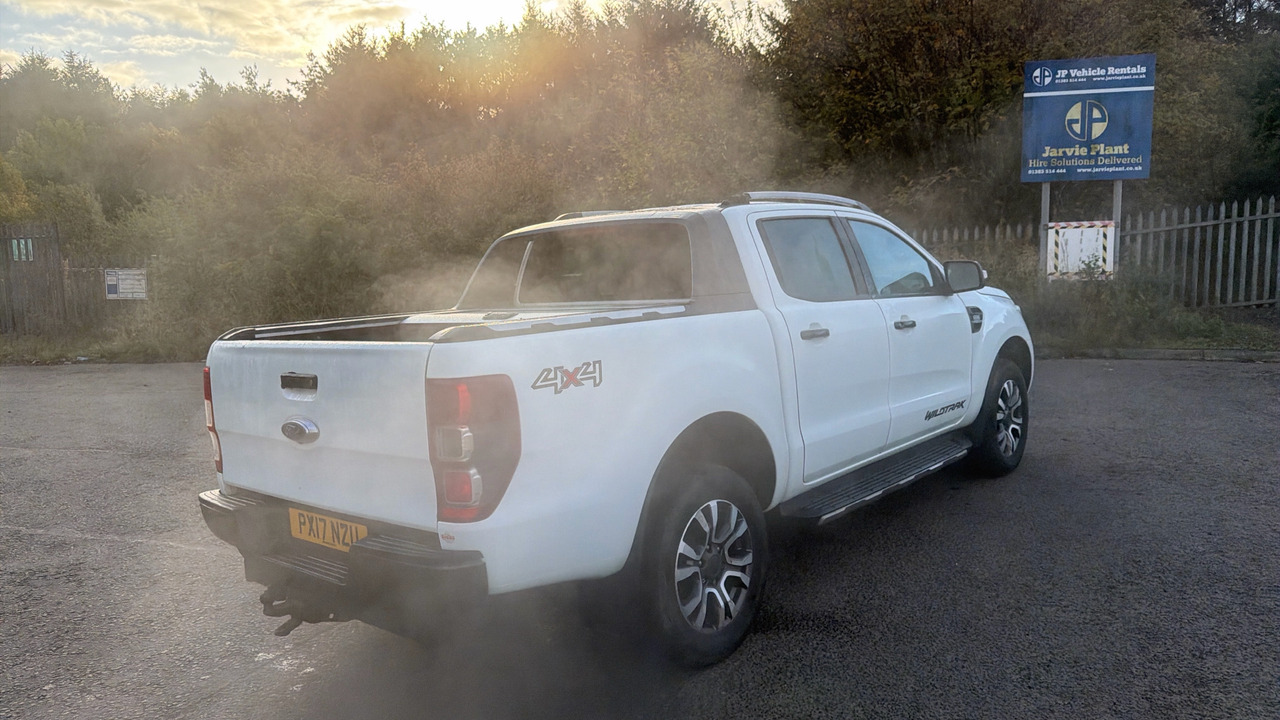 FORD RANGER WILDTRAK 3.2 TDCI 200PS - شاحنة البيك أب, الشاحنات الصغيرة كابينة مزدوجة: صورة 4 FORD RANGER WILDTRAK 3.2 TDCI 200PS - شاحنة البيك أب, الشاحنات الصغيرة كابينة مزدوجة: صورة 4