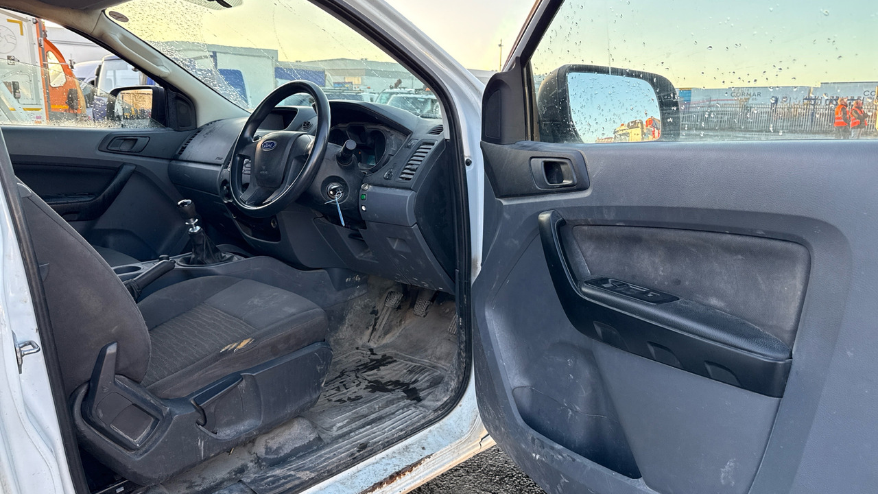 FORD RANGER XL 2.2 TDCi 150ps - شاحنة البيك أب, الشاحنات الصغيرة كابينة مزدوجة: صورة 5 FORD RANGER XL 2.2 TDCi 150ps - شاحنة البيك أب, الشاحنات الصغيرة كابينة مزدوجة: صورة 5
