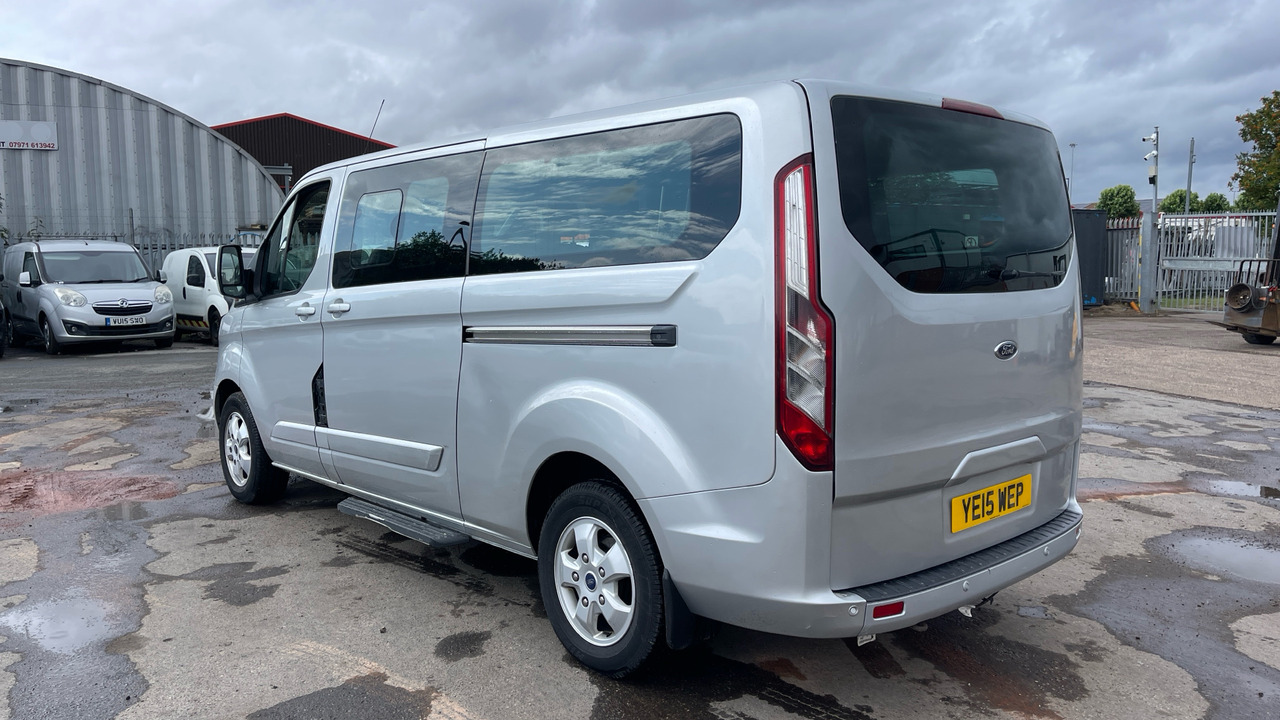 FORD TOURNEO CUSTOM 300 2.2 TDCi 125PS - حافلة صغيرة, ميكروباص: صورة 3 FORD TOURNEO CUSTOM 300 2.2 TDCi 125PS - حافلة صغيرة, ميكروباص: صورة 3