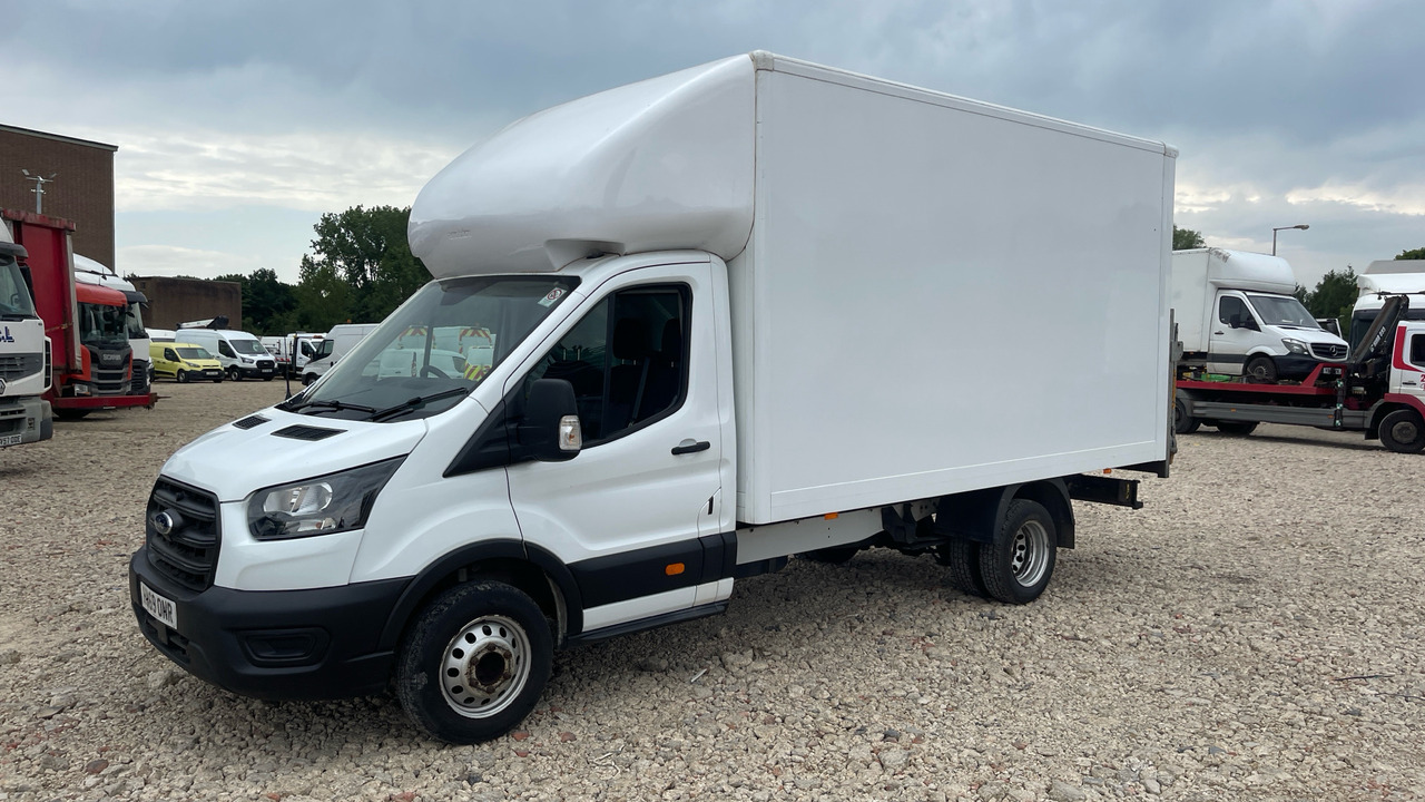 FORD TRANSIT 2.0 ECOBLUE 130PS - شاحنة مغلقة الصندوق: صورة 2 FORD TRANSIT 2.0 ECOBLUE 130PS - شاحنة مغلقة الصندوق: صورة 2