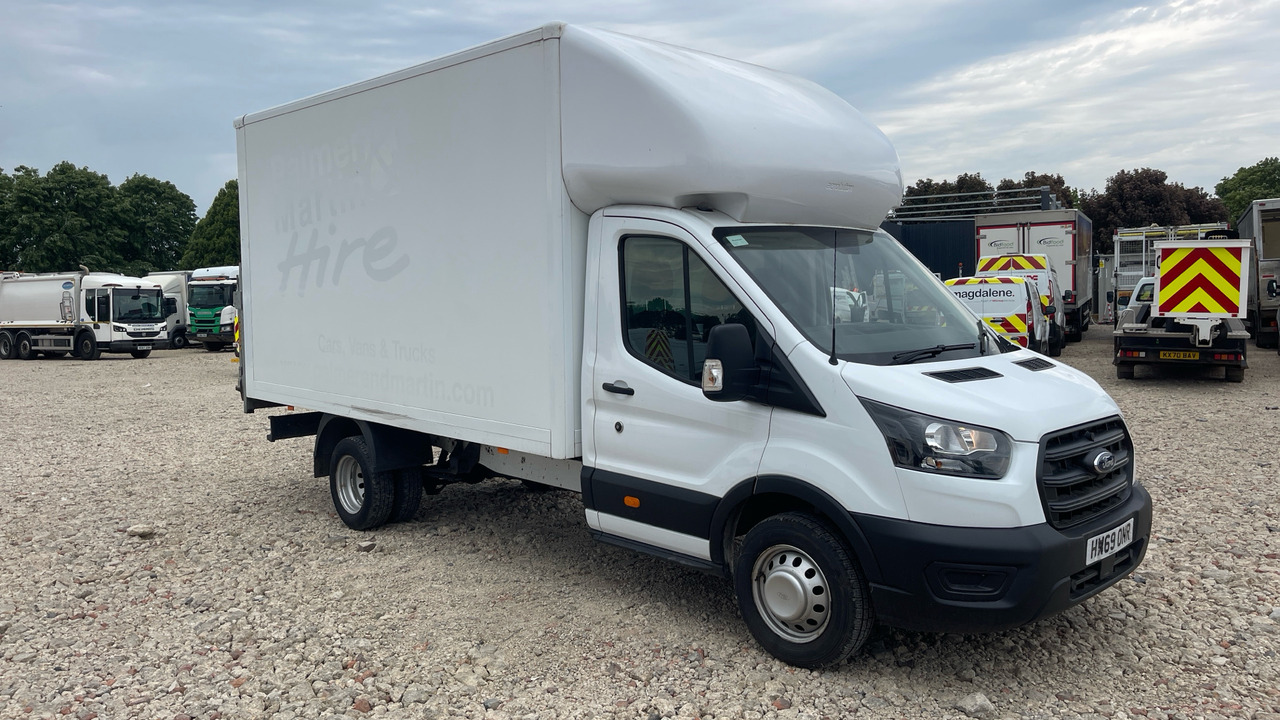 FORD TRANSIT 2.0 ECOBLUE 130PS - شاحنة مغلقة الصندوق: صورة 1 FORD TRANSIT 2.0 ECOBLUE 130PS - شاحنة مغلقة الصندوق: صورة 1