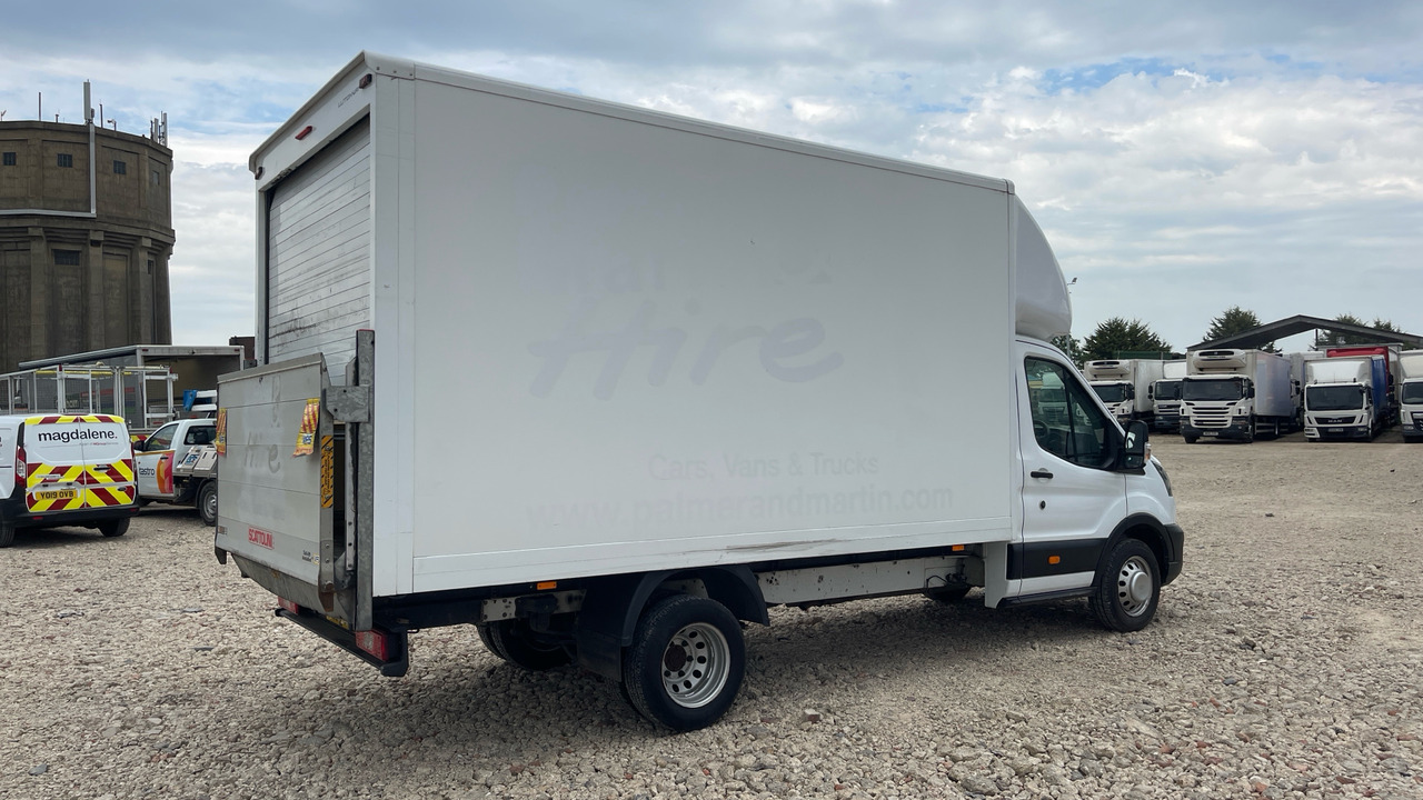 FORD TRANSIT 2.0 ECOBLUE 130PS - شاحنة مغلقة الصندوق: صورة 4 FORD TRANSIT 2.0 ECOBLUE 130PS - شاحنة مغلقة الصندوق: صورة 4