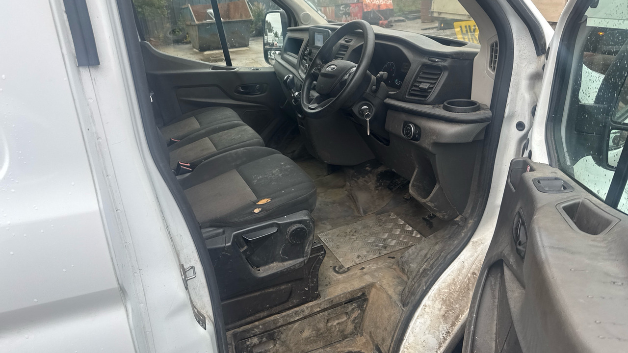 FORD TRANSIT 2.0 EcoBlue 130ps Leader - فان: صورة 5 FORD TRANSIT 2.0 EcoBlue 130ps Leader - فان: صورة 5