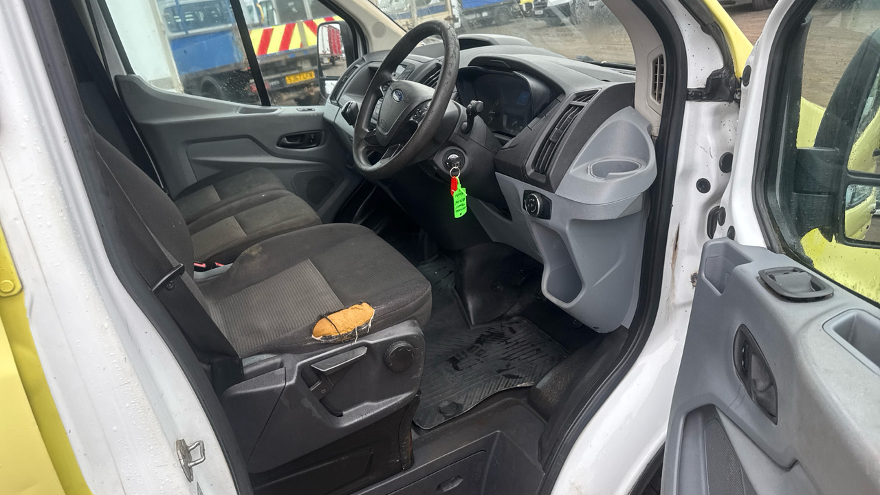 FORD TRANSIT 2.0 TDCi 130ps - شاحنة مفتوحة: صورة 5 FORD TRANSIT 2.0 TDCi 130ps - شاحنة مفتوحة: صورة 5