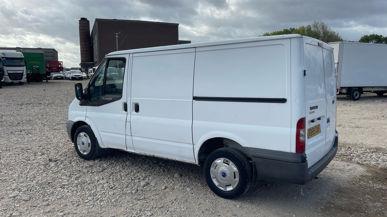 FORD TRANSIT 260 2.2 TDCI 85PS - فان المدمجة: صورة 3 FORD TRANSIT 260 2.2 TDCI 85PS - فان المدمجة: صورة 3