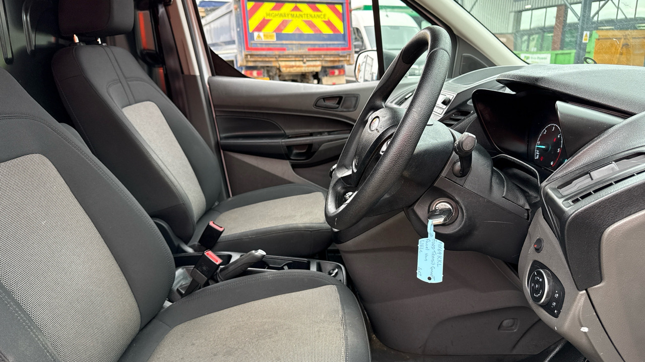 FORD TRANSIT CONNECT 200 1.5 EcoBlue 75ps - فان المدمجة: صورة 5 FORD TRANSIT CONNECT 200 1.5 EcoBlue 75ps - فان المدمجة: صورة 5