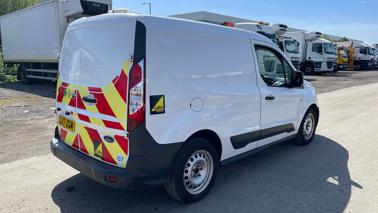 FORD TRANSIT CONNECT 220 1.5 TDCi 100PS - فان المدمجة: صورة 4 FORD TRANSIT CONNECT 220 1.5 TDCi 100PS - فان المدمجة: صورة 4