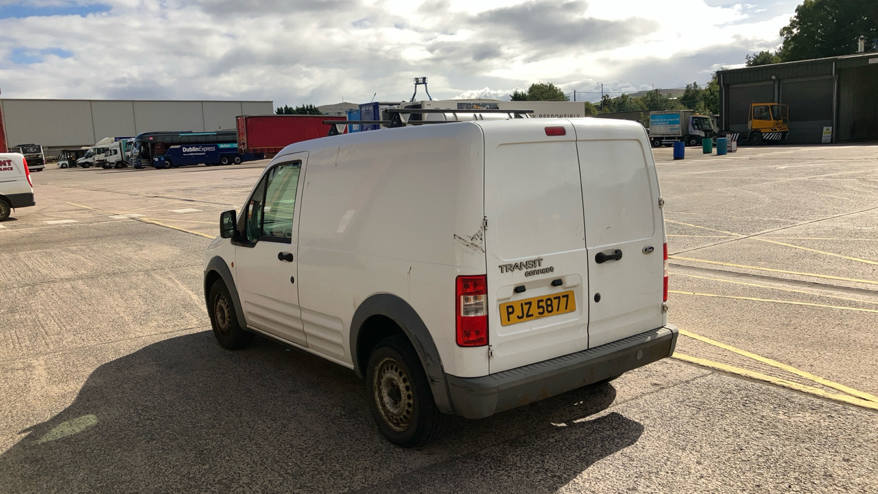 FORD TRANSIT CONNECT T200 1.8 TDCI 75PS - فان المدمجة: صورة 3 FORD TRANSIT CONNECT T200 1.8 TDCI 75PS - فان المدمجة: صورة 3