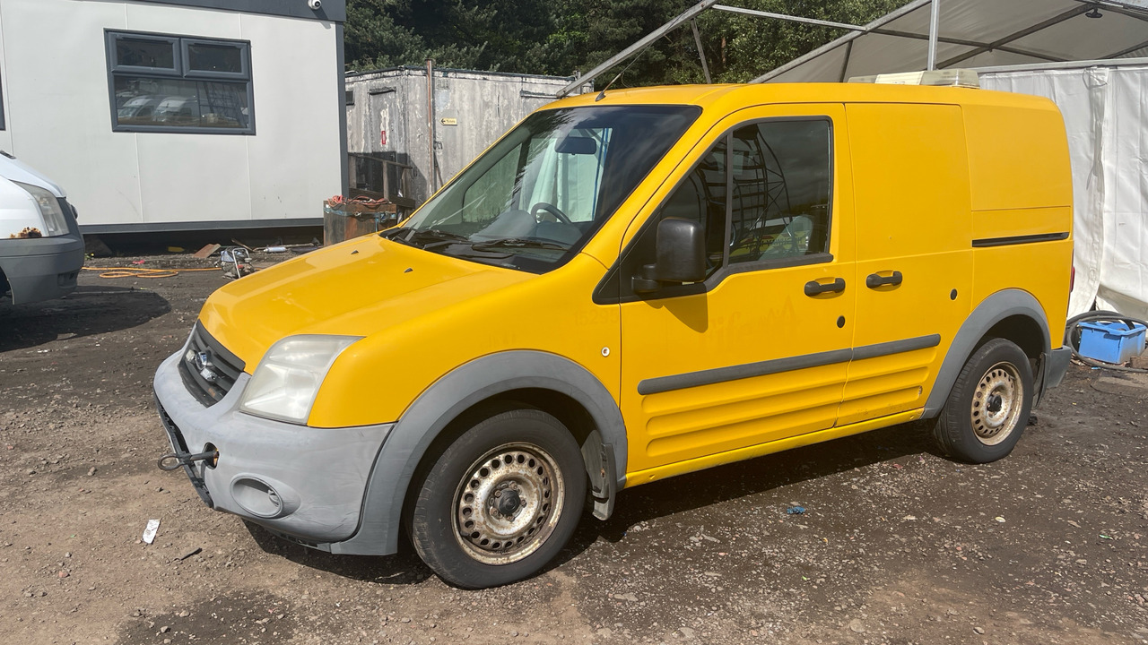 FORD TRANSIT CONNECT T200 1.8 TDCi 75ps - فان المدمجة: صورة 2 FORD TRANSIT CONNECT T200 1.8 TDCi 75ps - فان المدمجة: صورة 2