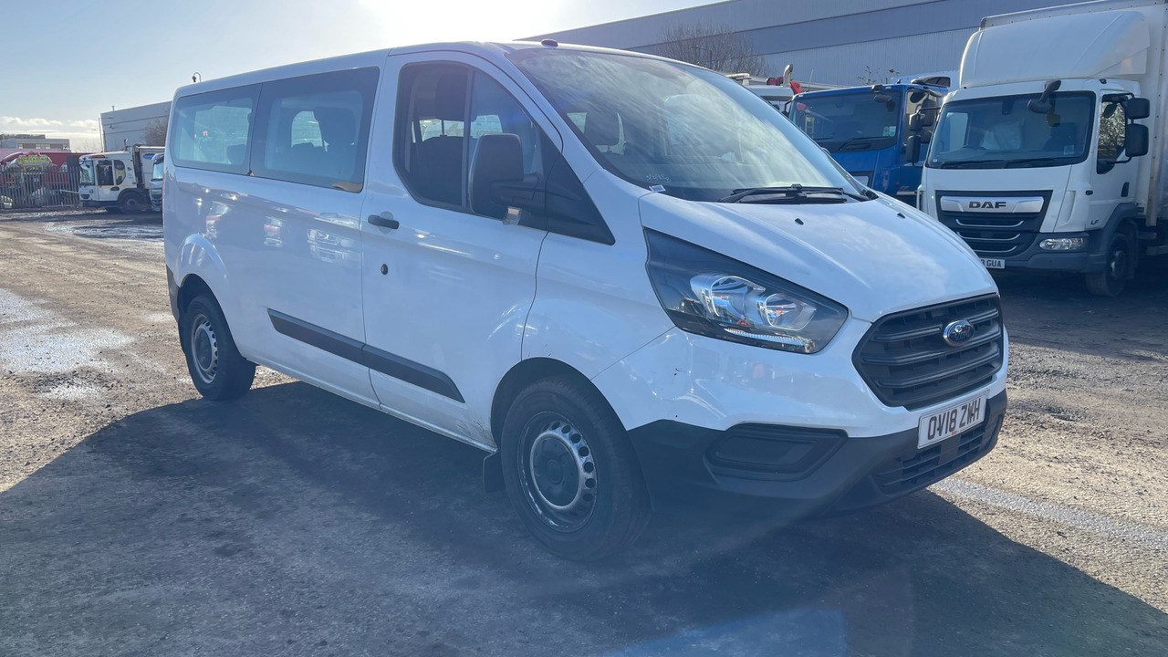 FORD TRANSIT CUSTOM 2.0 TDCi 130ps Low Roof Kombi Van - آليات: صورة 1 FORD TRANSIT CUSTOM 2.0 TDCi 130ps Low Roof Kombi Van - آليات: صورة 1