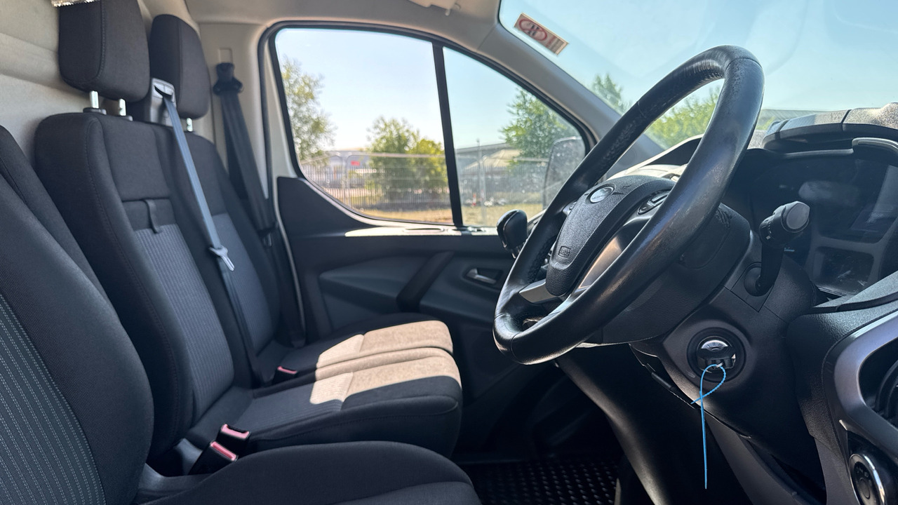 FORD TRANSIT CUSTOM 290 2.0 TDCi 130PS - فان المدمجة: صورة 5 FORD TRANSIT CUSTOM 290 2.0 TDCi 130PS - فان المدمجة: صورة 5