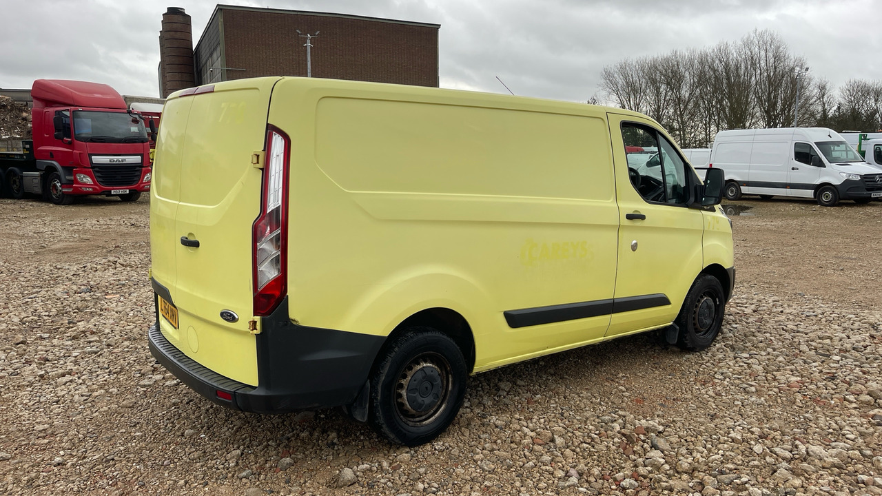FORD TRANSIT CUSTOM 290 2.2 TDCI 125PS - فان المدمجة: صورة 4 FORD TRANSIT CUSTOM 290 2.2 TDCI 125PS - فان المدمجة: صورة 4