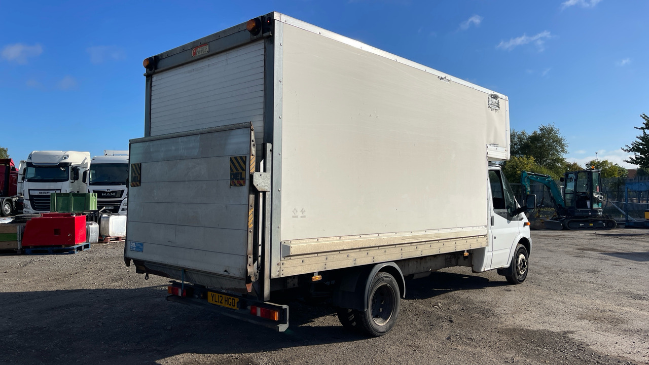 FORD TRANSIT T350 TDCi 100ps - شاحنة مغلقة الصندوق: صورة 4 FORD TRANSIT T350 TDCi 100ps - شاحنة مغلقة الصندوق: صورة 4