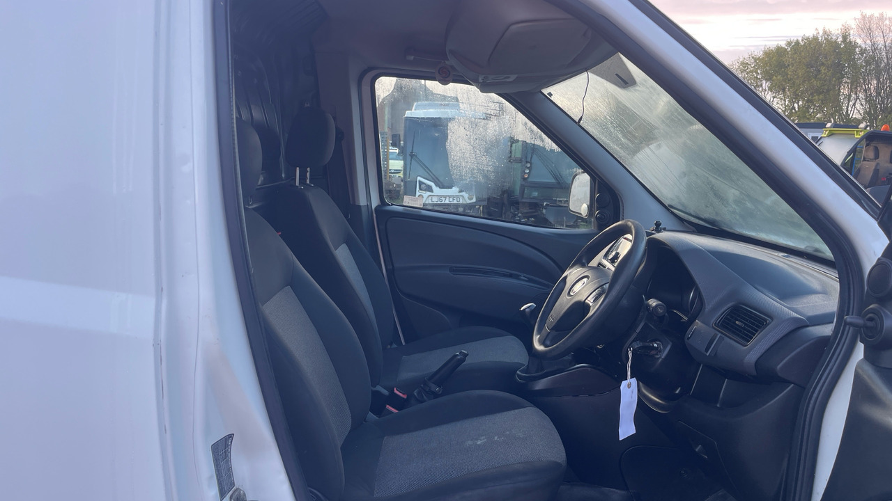 Fiat Doblo CARGO 1.3 MULTIJET 95PS - فان المدمجة: صورة 5 Fiat Doblo CARGO 1.3 MULTIJET 95PS - فان المدمجة: صورة 5