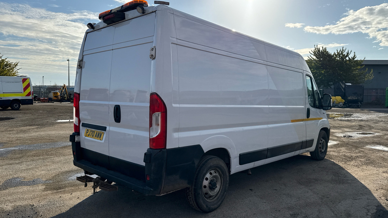 Fiat Ducato 35 2.3 MULTIJET 140PS - فان: صورة 4 Fiat Ducato 35 2.3 MULTIJET 140PS - فان: صورة 4