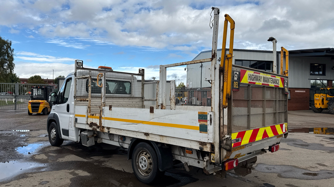 Fiat Ducato 35 2.3 MULTIJET 150PS - شاحنة مفتوحة: صورة 3 Fiat Ducato 35 2.3 MULTIJET 150PS - شاحنة مفتوحة: صورة 3