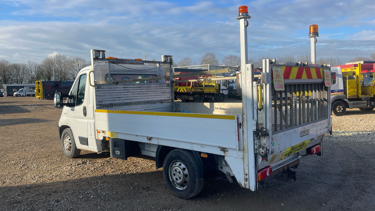 Fiat Ducato 35 35 MAXI 2.3 MULTIJET 130PS - شاحنة مفتوحة: صورة 3 Fiat Ducato 35 35 MAXI 2.3 MULTIJET 130PS - شاحنة مفتوحة: صورة 3