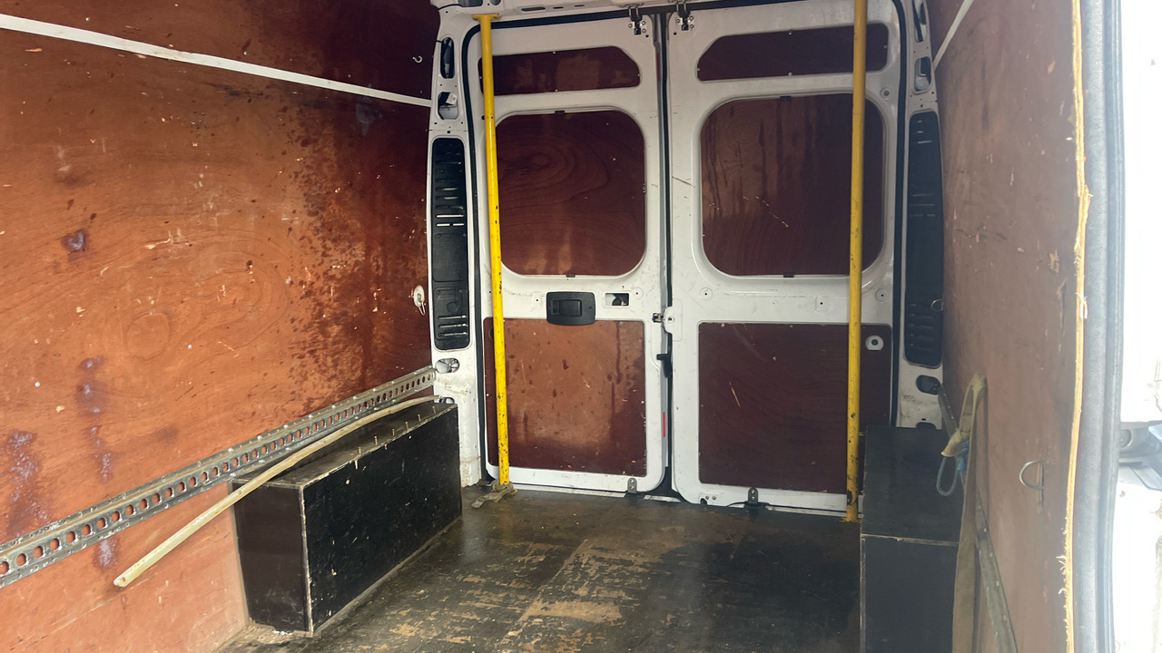 فان Fiat Ducato 35 MAXI 2.2 MULTI JET 140PS: صورة 16