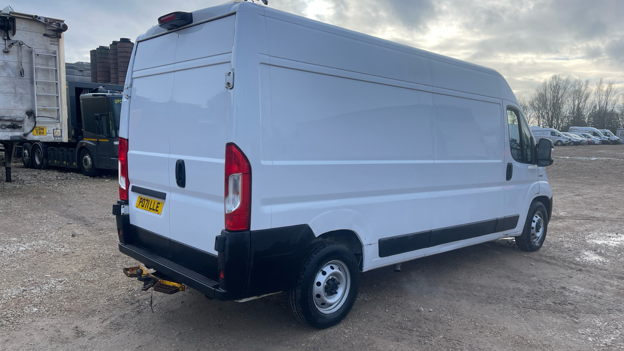 Fiat Ducato 35 MAXI 2.2 MULTI JET 140PS - فان: صورة 4 Fiat Ducato 35 MAXI 2.2 MULTI JET 140PS - فان: صورة 4