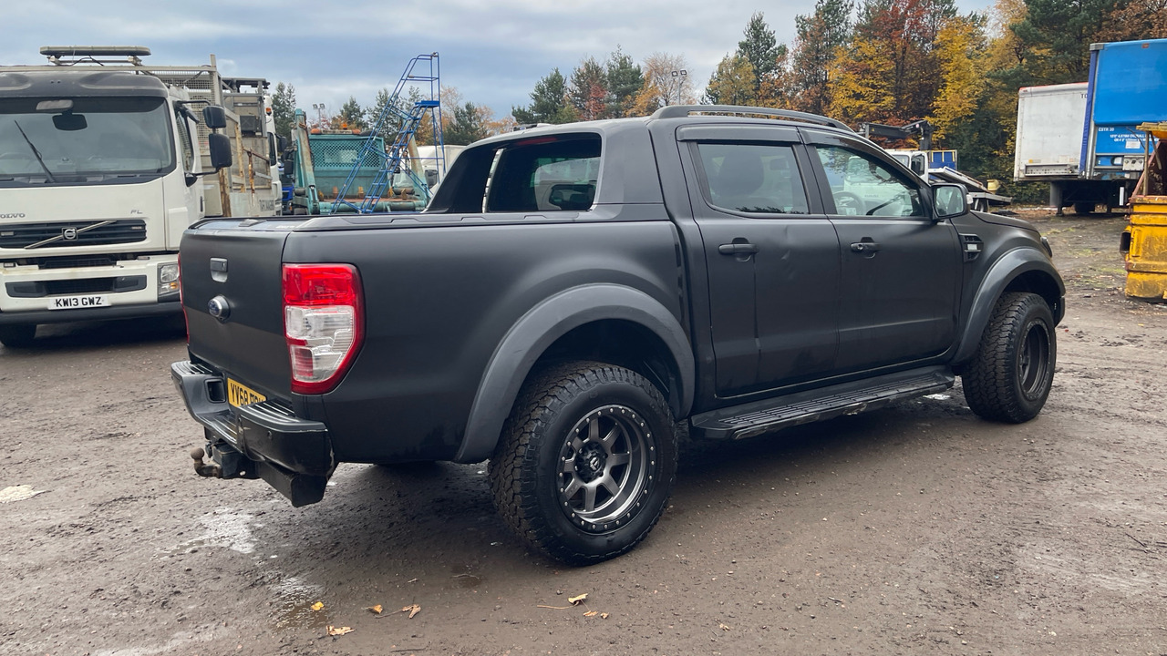 Ford Ranger 3.2 TDCi 200PS WILDTRAK - شاحنة البيك أب, الشاحنات الصغيرة كابينة مزدوجة: صورة 4 Ford Ranger 3.2 TDCi 200PS WILDTRAK - شاحنة البيك أب, الشاحنات الصغيرة كابينة مزدوجة: صورة 4