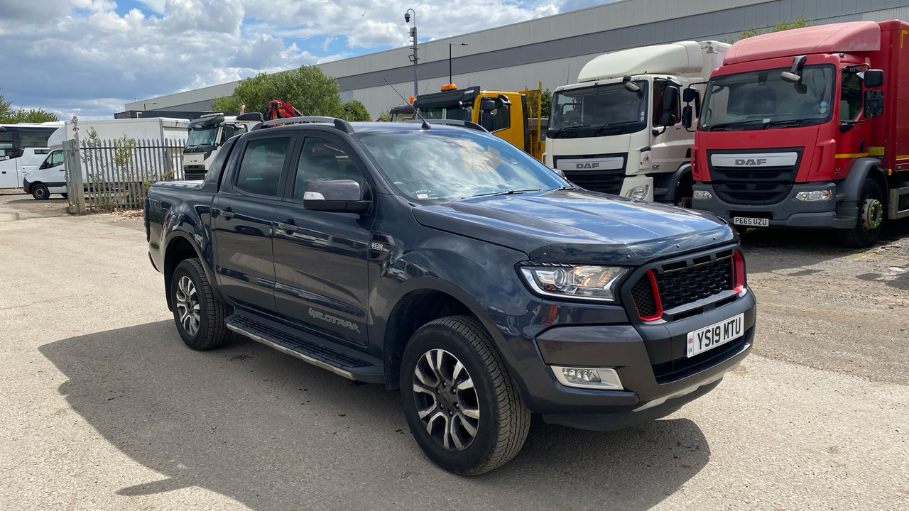 Ford Ranger WILDTRAK 200 3.2 TDCi - شاحنة البيك أب, الشاحنات الصغيرة كابينة مزدوجة: صورة 1 Ford Ranger WILDTRAK 200 3.2 TDCi - شاحنة البيك أب, الشاحنات الصغيرة كابينة مزدوجة: صورة 1