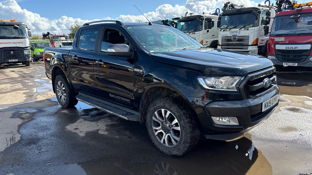 Ford Ranger WILDTRAK 3.2 TDCI 200PS - شاحنة البيك أب, الشاحنات الصغيرة كابينة مزدوجة: صورة 1 Ford Ranger WILDTRAK 3.2 TDCI 200PS - شاحنة البيك أب, الشاحنات الصغيرة كابينة مزدوجة: صورة 1
