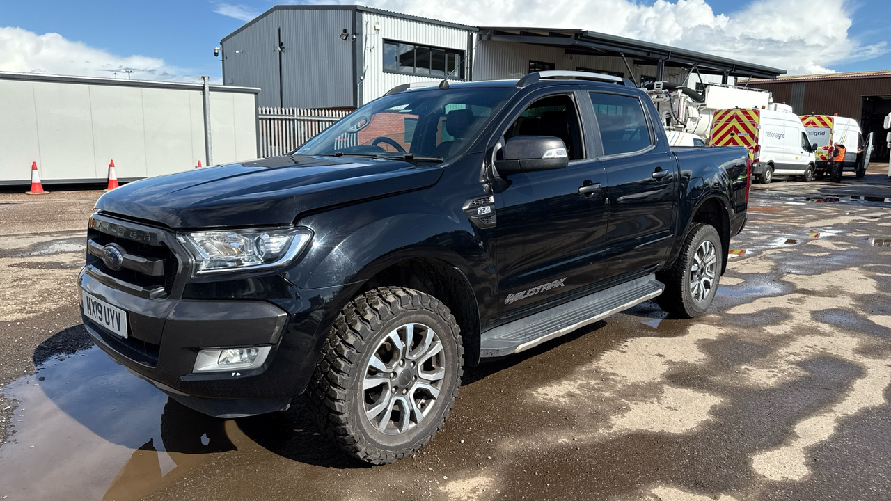 Ford Ranger WILDTRAK 3.2 TDCI 200PS - شاحنة البيك أب, الشاحنات الصغيرة كابينة مزدوجة: صورة 2 Ford Ranger WILDTRAK 3.2 TDCI 200PS - شاحنة البيك أب, الشاحنات الصغيرة كابينة مزدوجة: صورة 2