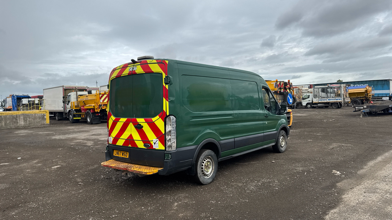 Ford Transit 2.0 TDCi 130ps H2 - فان: صورة 4 Ford Transit 2.0 TDCi 130ps H2 - فان: صورة 4