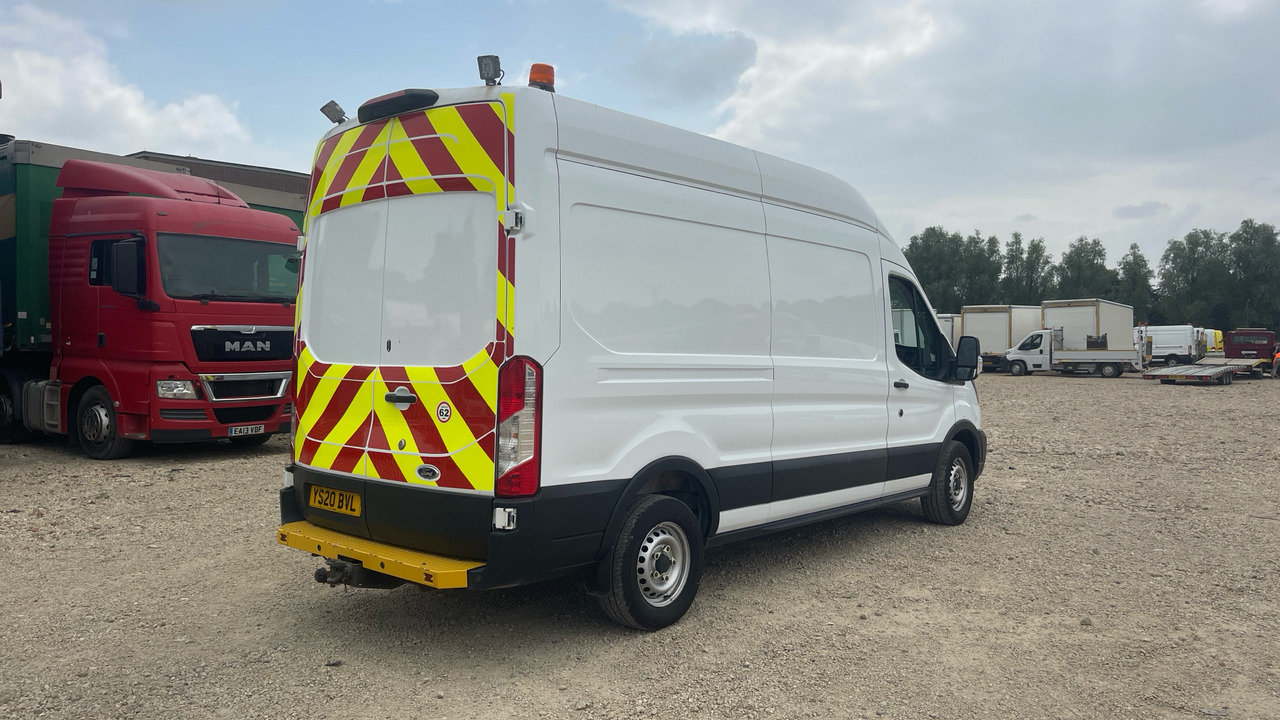 Ford Transit 350 2.0 ECO BLUE 130PS - فان: صورة 4 Ford Transit 350 2.0 ECO BLUE 130PS - فان: صورة 4