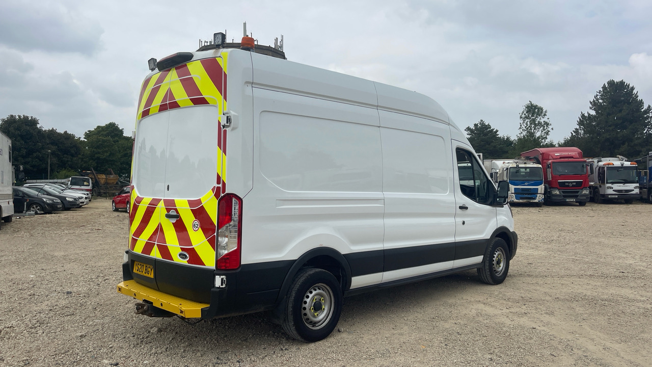 Ford Transit 350 2.0 ECOBLUE 130PS - فان: صورة 4 Ford Transit 350 2.0 ECOBLUE 130PS - فان: صورة 4