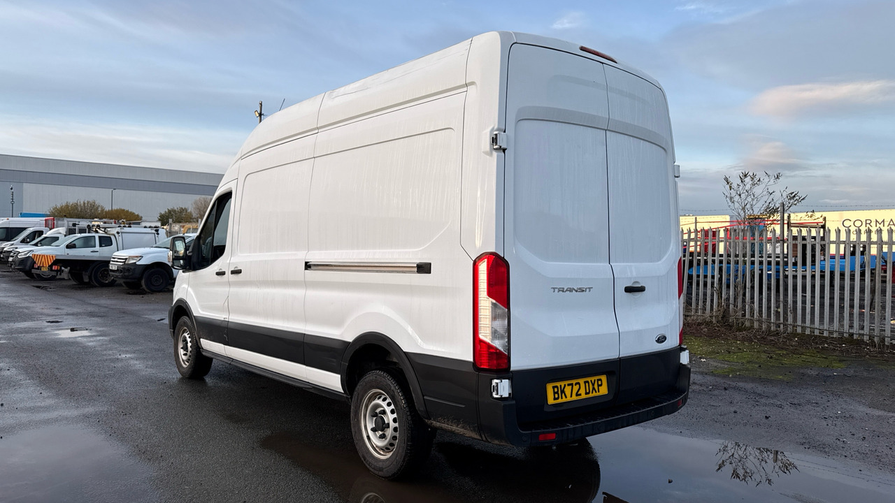 Ford Transit 350 2.0 EcoBlue 130ps - فان: صورة 3 Ford Transit 350 2.0 EcoBlue 130ps - فان: صورة 3