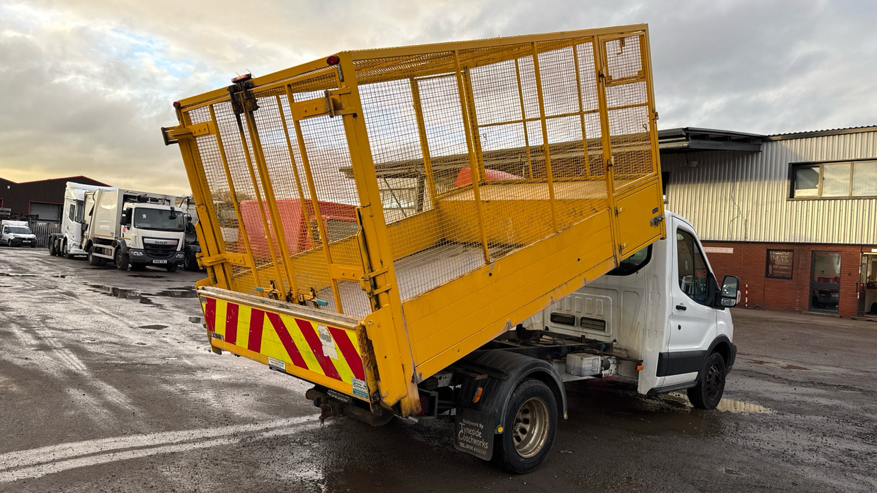 Ford Transit 350 2.0 TDCI 130PS - قلاب صغير: صورة 4 Ford Transit 350 2.0 TDCI 130PS - قلاب صغير: صورة 4