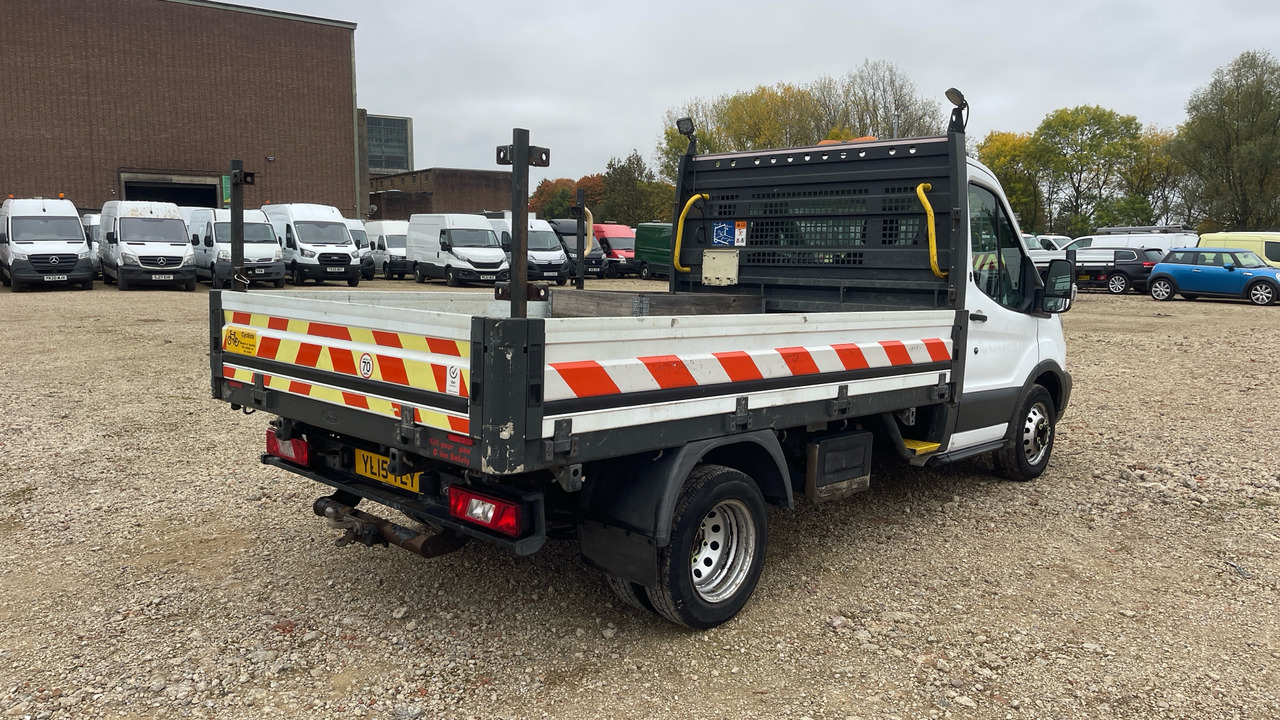 Ford Transit 350 2.2 TDCI 125PS - شاحنة مفتوحة: صورة 4 Ford Transit 350 2.2 TDCI 125PS - شاحنة مفتوحة: صورة 4