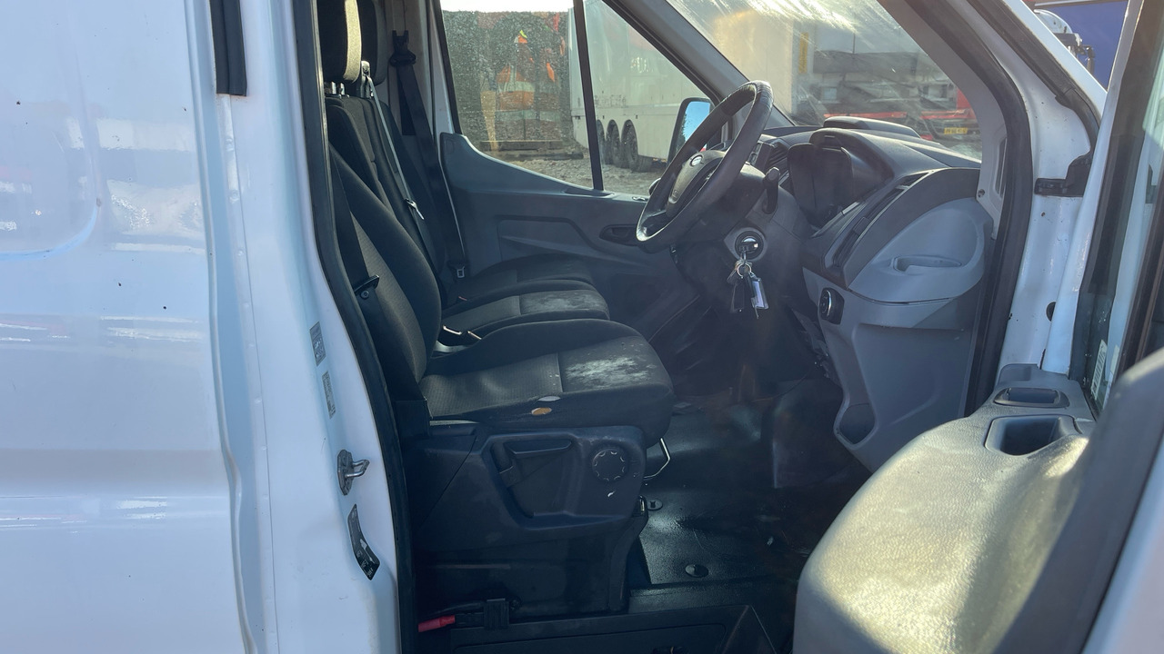 Ford Transit 350 2.2 TDCI 155PS - فان: صورة 5 Ford Transit 350 2.2 TDCI 155PS - فان: صورة 5