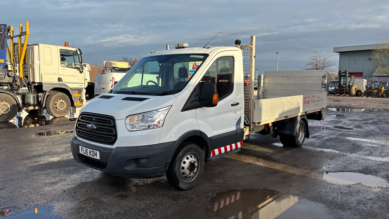 Ford Transit 350 2.2 TDCi 125ps - شاحنة مفتوحة: صورة 2 Ford Transit 350 2.2 TDCi 125ps - شاحنة مفتوحة: صورة 2