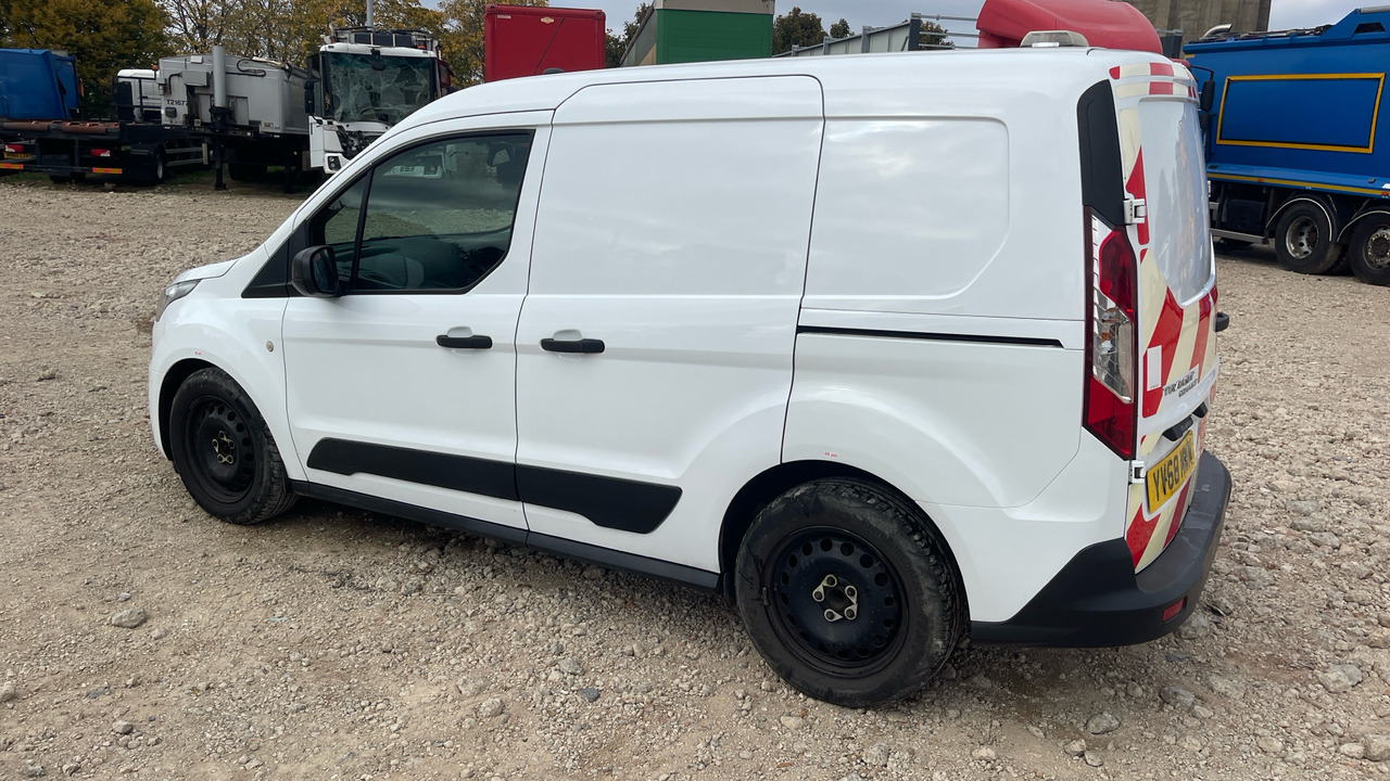 Ford Transit Connect 200 1.5 ECOBLUE 100PS - فان المدمجة: صورة 3 Ford Transit Connect 200 1.5 ECOBLUE 100PS - فان المدمجة: صورة 3