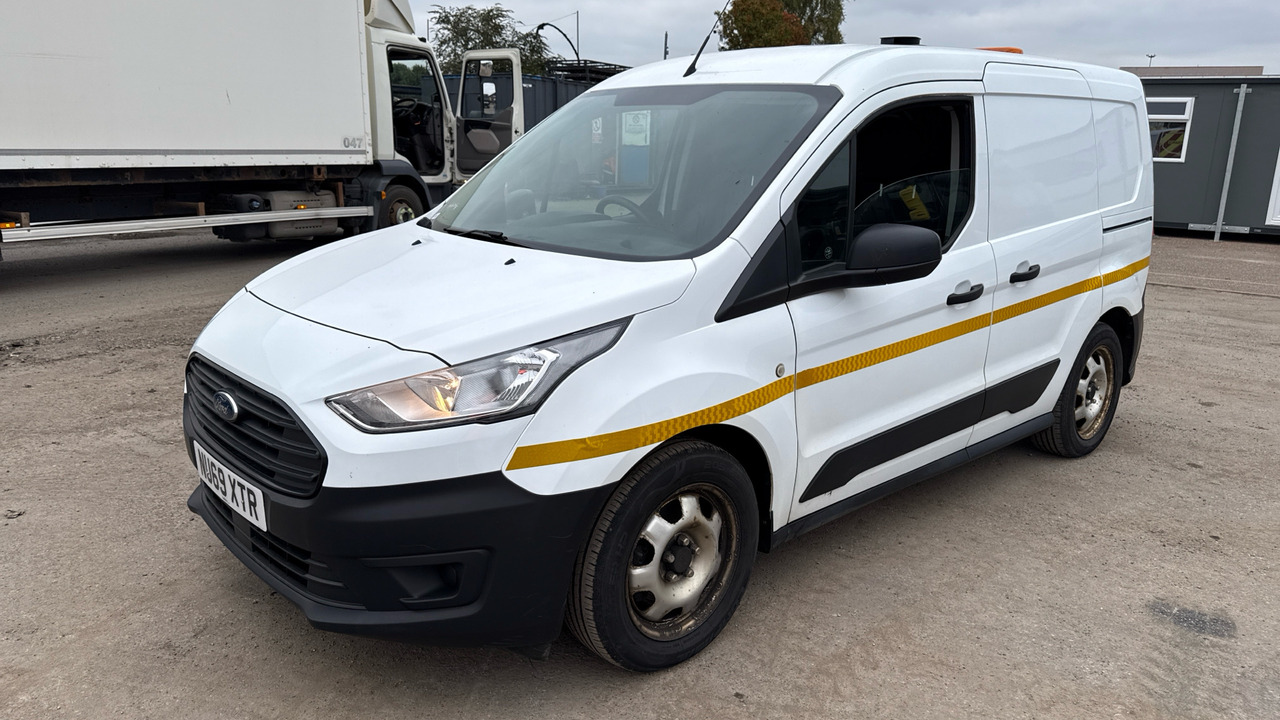 Ford Transit Connect 200 1.5 EcoBlue 75ps - فان المدمجة: صورة 2 Ford Transit Connect 200 1.5 EcoBlue 75ps - فان المدمجة: صورة 2